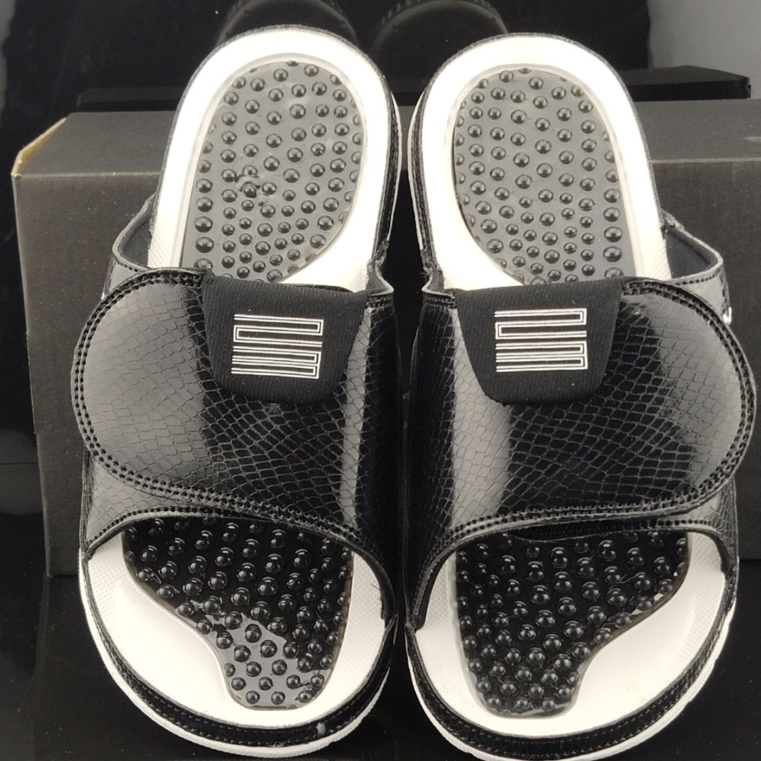 HYDRO 11 - BLACK